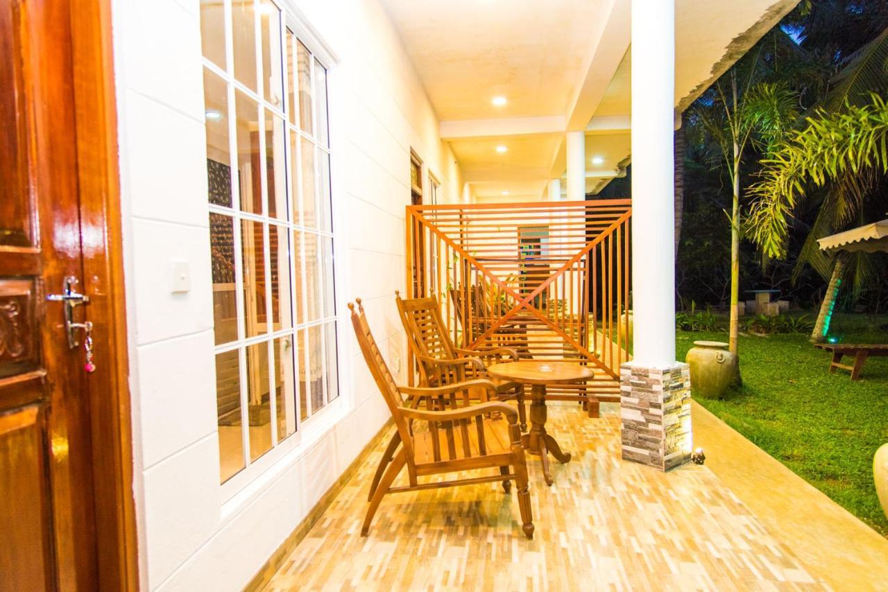 Inn Sea Horizon Ahungalla Exterior photo